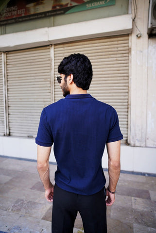 Men’s navy blue drop needle polo shirt – back view