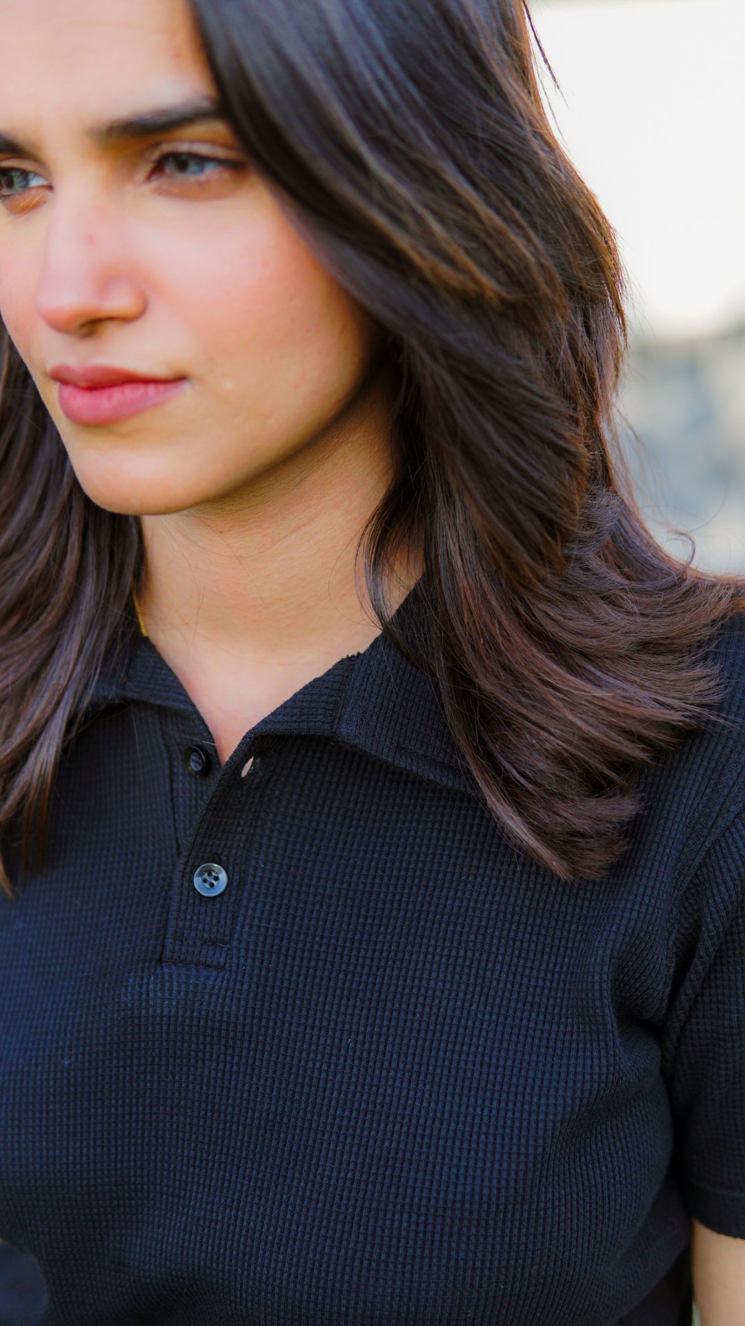 Noir black polo shirt by Pardais – Close up view